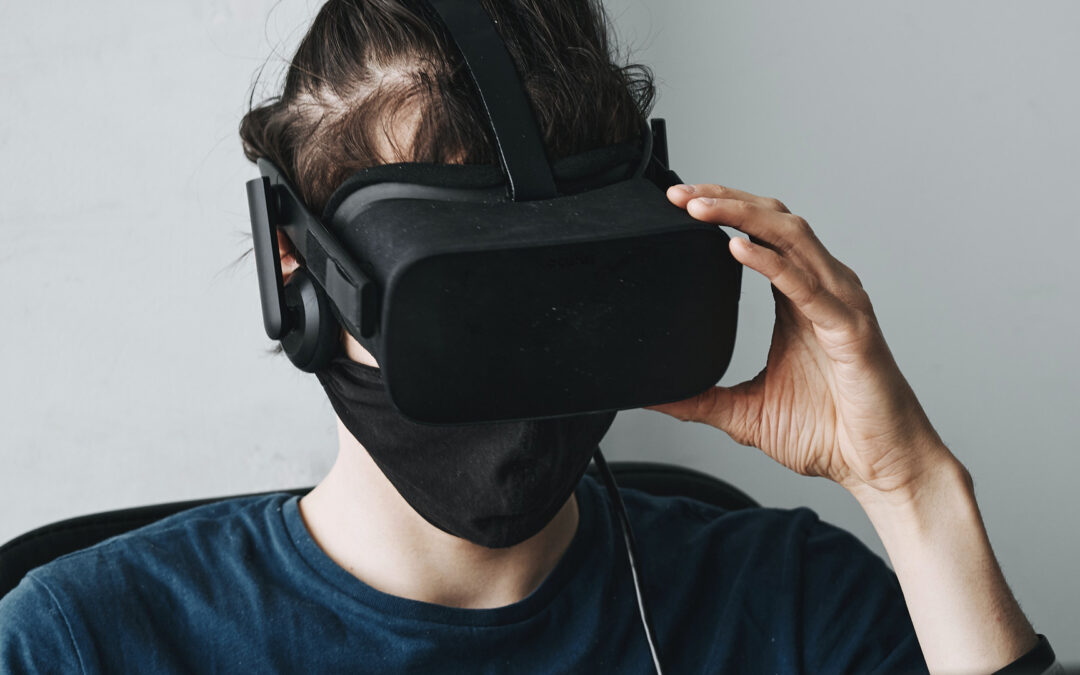 Future of work: Smart glasses, holograms and AI-equipped robots will change our jobs