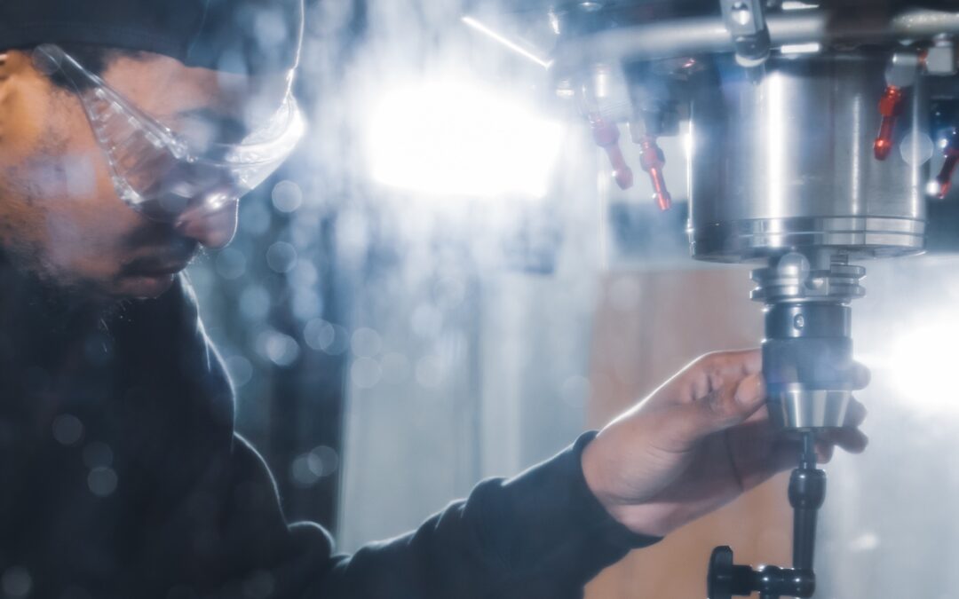 U.S. Navy and Macomb Community College Provide Tuition Free Program to Build SE Michigan Defense Workforce