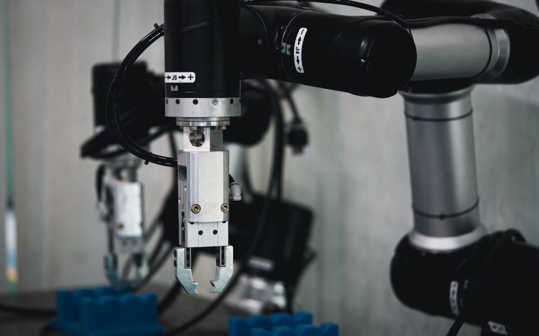 From Automation to Autonomy: How Advanced Motion & Robotics Transform End-to-end Material Movement